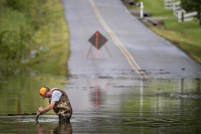 At least 10 killed in Tennessee flash floods; dozens missing
