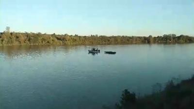 UPDATE: Chattanooga firefighters rescue stranded boaters on TN River